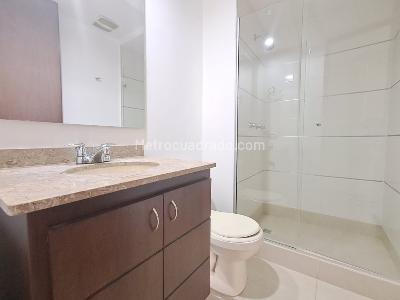 Apartamento de 2 alcobas en arriendo en Ciudad Del Rio, Medellín, 88 m² · foto 13 de 20