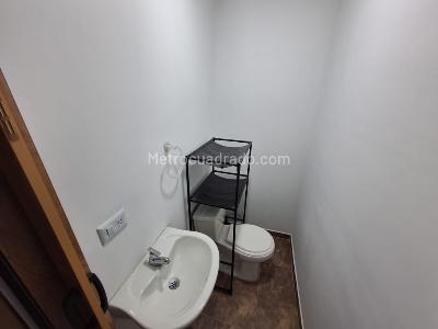 Apartamento de 2 alcobas en arriendo en Cordoba, Medellín, 40 m² · foto 6 de 13