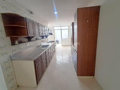 Apartamento de 3 alcobas en arriendo en Laureles, Medellín, 168 m² · foto 8 de 15