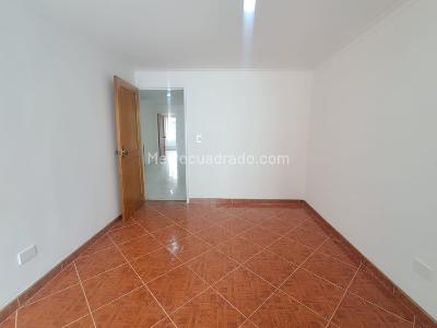 Apartamento de 3 alcobas en arriendo en Laureles, Medellín, 168 m² · foto 12 de 15