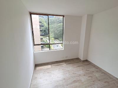 Apartamento de 3 alcobas en arriendo en Castropol, Medellín, 75 m² · foto 11 de 19