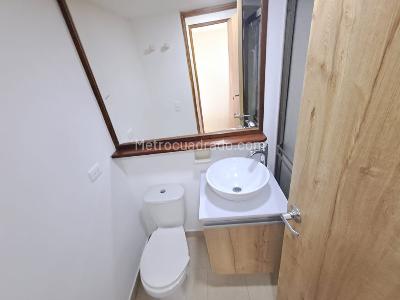 Apartamento de 3 alcobas en arriendo en Castropol, Medellín, 75 m² · foto 17 de 19