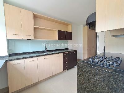 Apartamento de 3 alcobas en venta en El Poblado, Medellín, 163 m² · foto 4 de 20