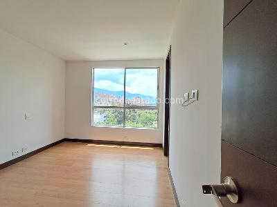 Apartamento de 3 alcobas en venta en El Poblado, Medellín, 163 m² · foto 15 de 20