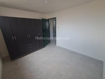 Apartamento en arriendo en La Uribe, Bogotá · foto 8 de 14