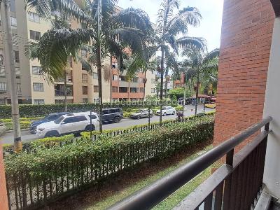 Apartamento de 4 alcobas en venta en Belen, Medellín, 107 m² · foto 13 de 20