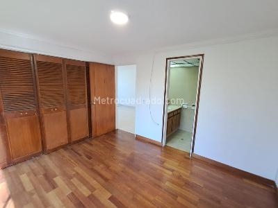 Apartamento de 3 alcobas en arriendo en Patio Bonito, Medellín, 150 m² · foto 18 de 20