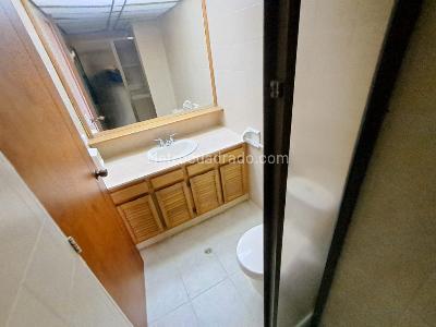 Apartamento de 3 alcobas en arriendo en Patio Bonito, Medellín, 150 m² · foto 20 de 20