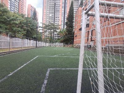Apartamento de 4 alcobas en venta en Belen, Medellín, 92 m² · foto 19 de 20