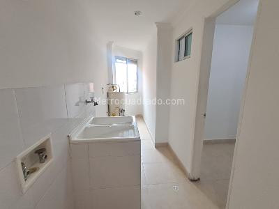 Apartamento de 3 alcobas en arriendo en Laureles, Medellín, 105 m² · foto 8 de 17