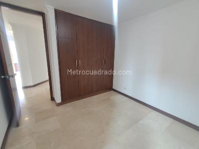 Apartamento de 3 alcobas en arriendo en Laureles, Medellín, 105 m² · foto 13 de 17