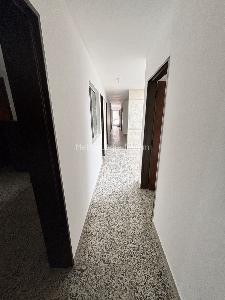 Casa de 5 alcobas en arriendo en Medellín, 300 m² · foto 5 de 20