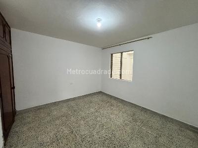 Casa de 5 alcobas en arriendo en Medellín, 300 m² · foto 12 de 20