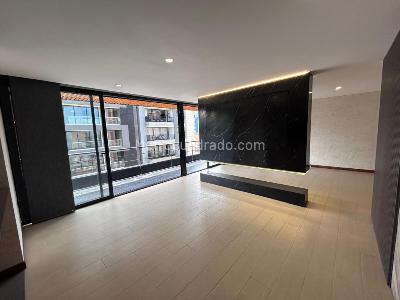 Apartamento de 3 alcobas en arriendo en Conquistadores, Medellín, 120 m² · foto 2 de 20