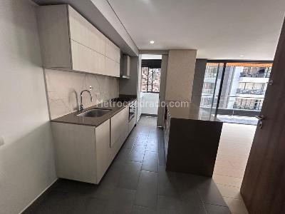 Apartamento de 3 alcobas en arriendo en Conquistadores, Medellín, 120 m² · foto 10 de 20