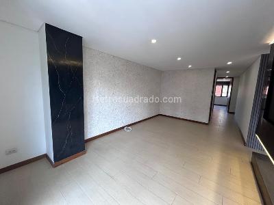Apartamento de 3 alcobas en arriendo en Conquistadores, Medellín, 120 m² · foto 15 de 20