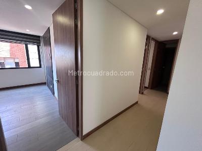 Apartamento de 3 alcobas en arriendo en Conquistadores, Medellín, 120 m² · foto 18 de 20