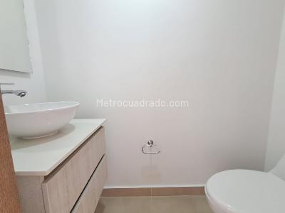 Apartamento de 1 alcoba en arriendo en Zona Centro Sabaneta, Sabaneta, 48 m² · foto 6 de 16