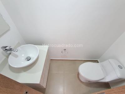 Apartamento de 1 alcoba en arriendo en Zona Centro Sabaneta, Sabaneta, 48 m² · foto 7 de 16
