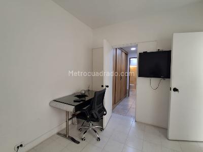 Casa de 4 alcobas en arriendo en Medellín, 283 m² · foto 18 de 19