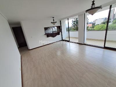 Apartamento de 3 alcobas en arriendo en El Poblado, Medellín, 105 m² · foto 11 de 19