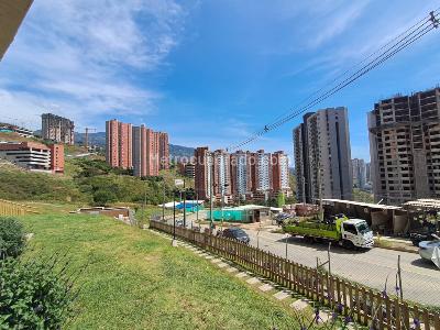 Apartamento de 2 alcobas en arriendo en Calasanz Parte Alta, Medellín, 54 m² · foto 6 de 17