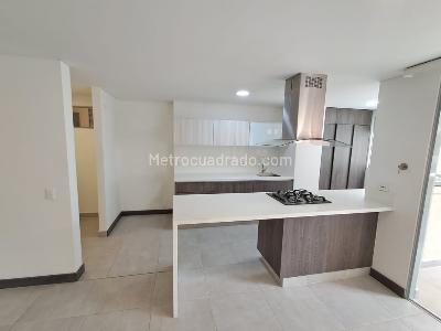 Apartamento de 3 alcobas en venta en Ciudad Del Rio, Medellín, 116 m² · foto 2 de 20