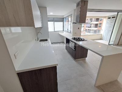 Apartamento de 3 alcobas en venta en Ciudad Del Rio, Medellín, 116 m² · foto 5 de 20