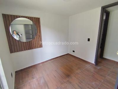 Apartamento en arriendo en Belen, Medellín · foto 2 de 10