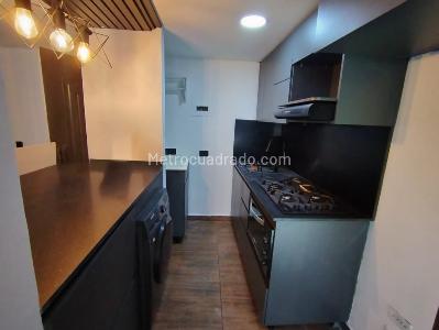 Apartamento en arriendo en Belen, Medellín · foto 4 de 10