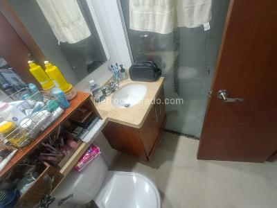 Apartamento en venta en Loma De Los Bernal, Medellín · foto 11 de 20