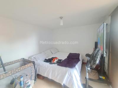Apartamento en venta en Loma De Los Bernal, Medellín · foto 8 de 20