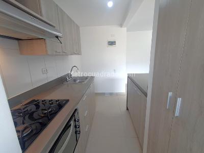 Apartamento de 3 alcobas en arriendo en San German, Medellín, 67 m² · foto 8 de 19