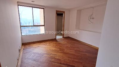 Apartamento de 3 alcobas en arriendo en Los Balsos, Medellín, 224 m² · foto 11 de 20