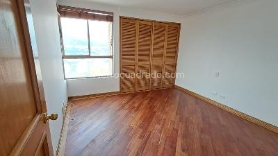 Apartamento de 3 alcobas en arriendo en Los Balsos, Medellín, 224 m² · foto 15 de 20
