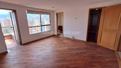 Apartamento de 3 alcobas en arriendo en Los Balsos, Medellín, 224 m² · foto 16 de 20