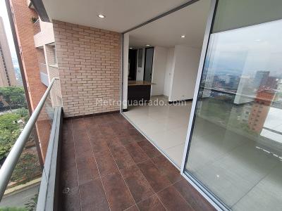 Apartamento de 3 alcobas en arriendo en Lalinde, Medellín, 130 m² · foto 11 de 20