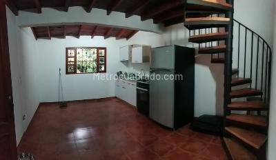 Casa de 5 alcobas en arriendo en Los Colegios, Rionegro, 1000 m² · foto 8 de 20