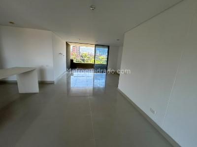 Apartamento de 3 alcobas en arriendo en Benedictinos, Envigado, 156 m² · foto 4 de 20
