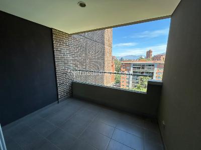 Apartamento de 3 alcobas en arriendo en Benedictinos, Envigado, 156 m² · foto 9 de 20