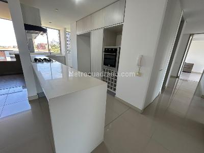 Apartamento de 3 alcobas en arriendo en Benedictinos, Envigado, 156 m² · foto 12 de 20
