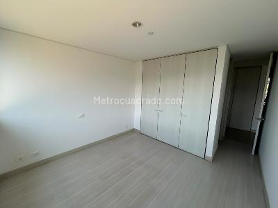 Apartamento de 3 alcobas en arriendo en Benedictinos, Envigado, 156 m² · foto 19 de 20