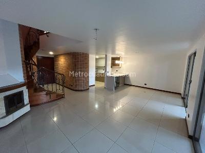 Casa de 3 alcobas en arriendo en San Sebastian, Envigado, 180 m² · foto 6 de 20
