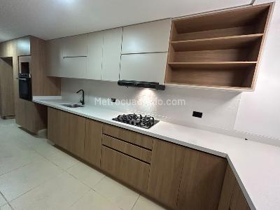 Casa de 3 alcobas en arriendo en San Sebastian, Envigado, 180 m² · foto 8 de 20