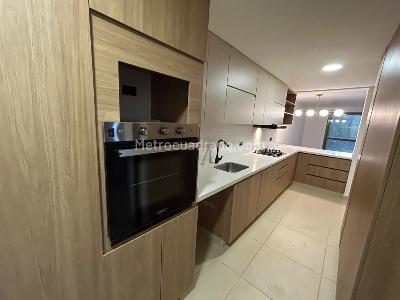 Casa de 3 alcobas en arriendo en San Sebastian, Envigado, 180 m² · foto 9 de 20