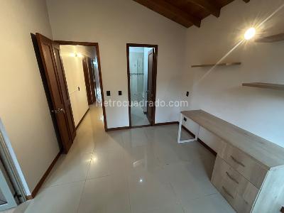 Casa de 3 alcobas en arriendo en San Sebastian, Envigado, 180 m² · foto 17 de 20