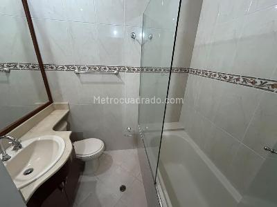 Casa de 3 alcobas en arriendo en San Sebastian, Envigado, 180 m² · foto 19 de 20