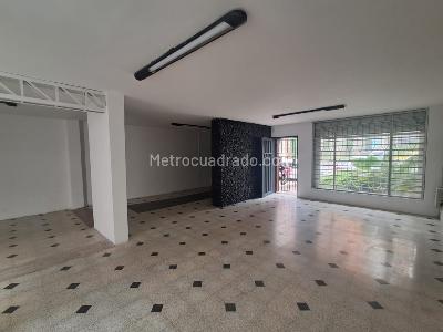 Casa de 4 alcobas en arriendo en Laureles, Medellín, 120 m² · foto 5 de 16