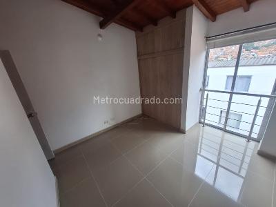 Apartamento de 3 alcobas en arriendo en El Salvador, Medellín, 65 m² · foto 11 de 12