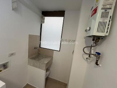 Apartamento de 2 alcobas en arriendo en Quebrada Clara, Envigado, 68 m² · foto 10 de 16